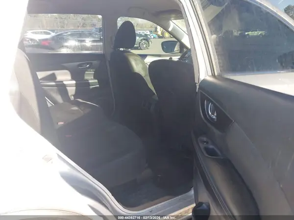 JN8AT2MT8GW012422 2016 NISSAN ROGUE - Image 8