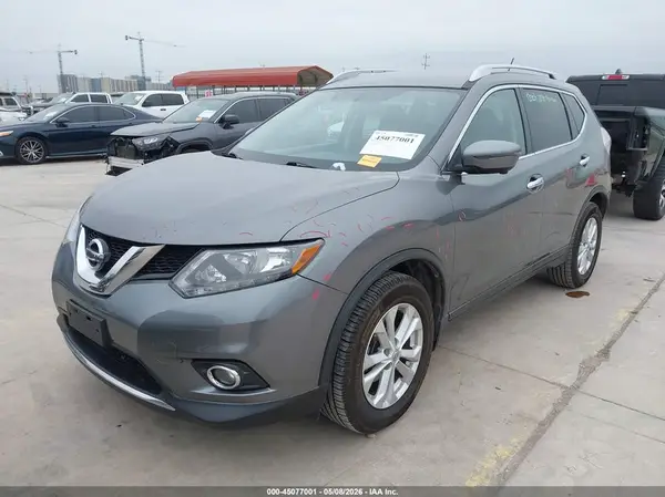 JN8AT2MT8GW013487 2016 NISSAN ROGUE - Image 2