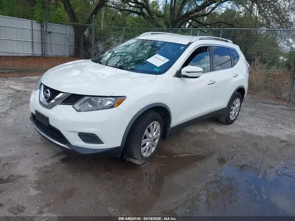 JN8AT2MT8GW013716 2016 NISSAN ROGUE - Image 2