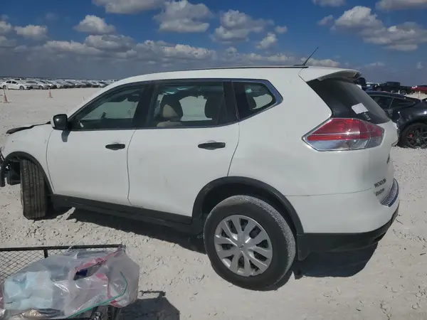 JN8AT2MT8GW015675 2016 NISSAN ROGUE - Image 2