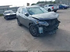 JN8AT2MT8GW015918 2016 NISSAN ROGUE
