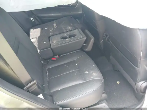 JN8AT2MT8GW015918 2016 NISSAN ROGUE - Image 8