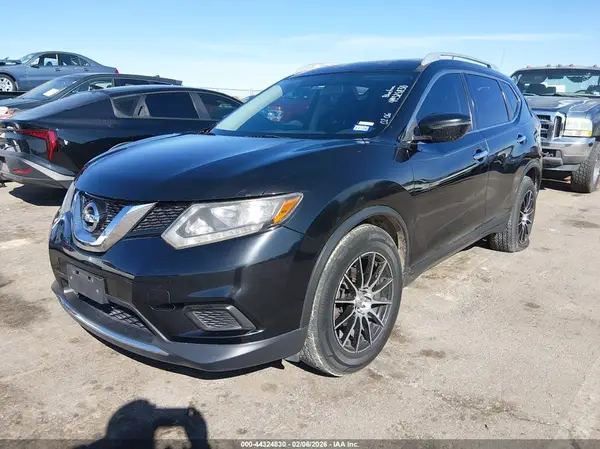 JN8AT2MT8GW021802 2016 NISSAN ROGUE - Image 2