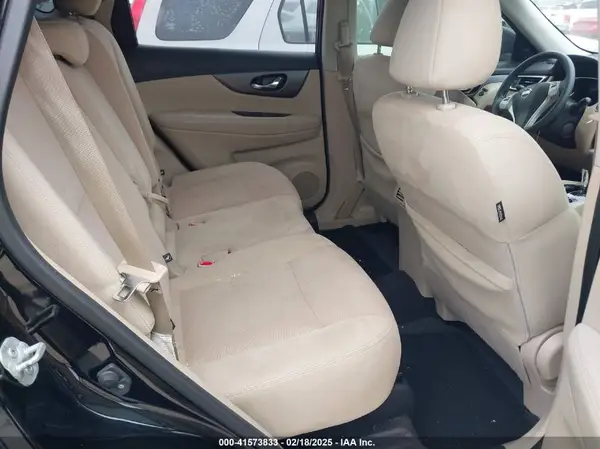 JN8AT2MT8GW022917 2016 NISSAN ROGUE - Image 8