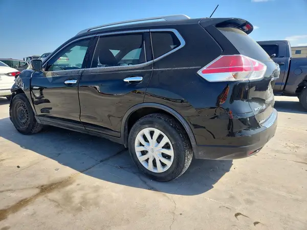 JN8AT2MT8GW028233 2016 NISSAN ROGUE - Image 2