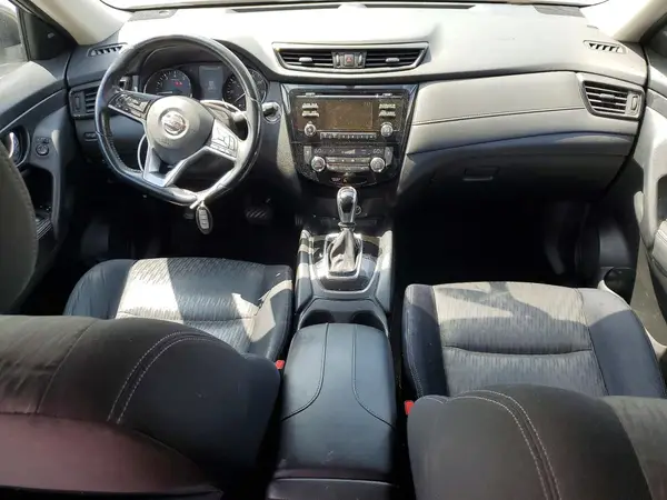 JN8AT2MT8HW131234 2017 NISSAN ROGUE - Image 8