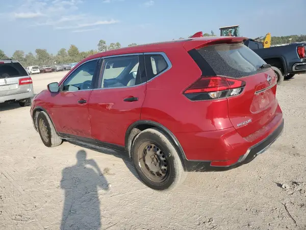 JN8AT2MT8HW133257 2017 NISSAN ROGUE - Image 2