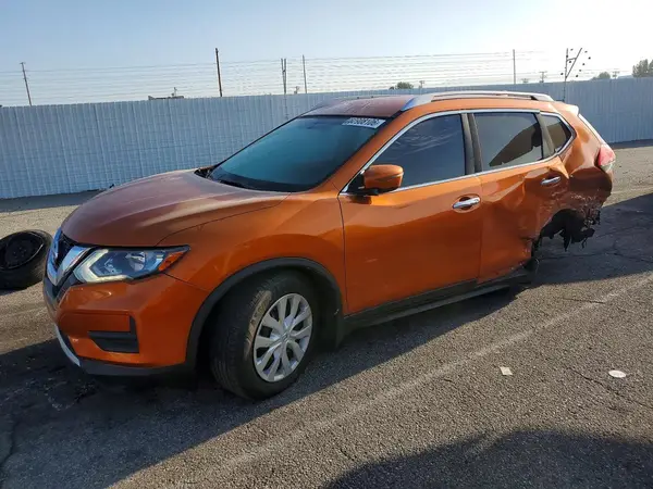 JN8AT2MT8HW135302 2017 NISSAN ROGUE - Image 1