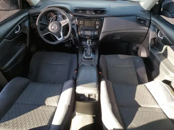 JN8AT2MT8HW137647 2017 NISSAN ROGUE - Image 8