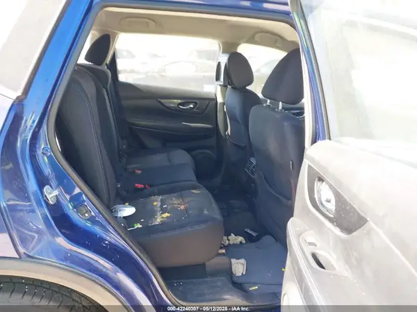 JN8AT2MT8HW138829 2017 NISSAN ROGUE - Image 8