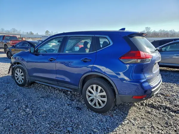 JN8AT2MT8HW139625 2017 NISSAN ROGUE - Image 2
