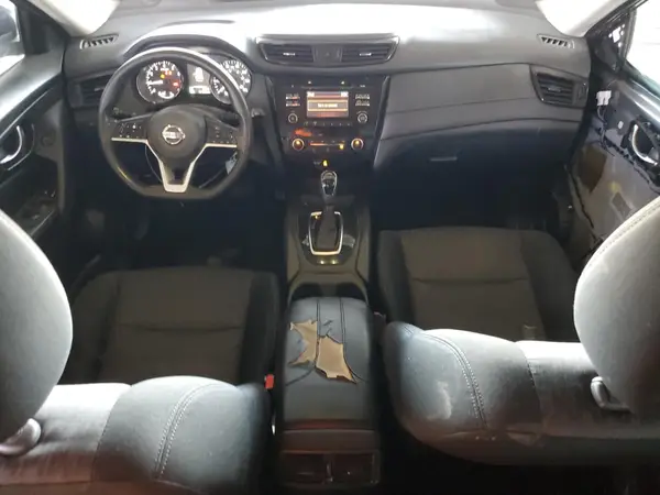 JN8AT2MT8HW141262 2017 NISSAN ROGUE - Image 8