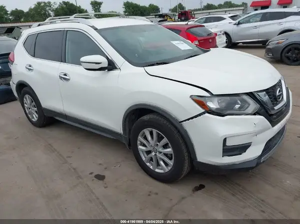 JN8AT2MT8HW144260 2017 NISSAN ROGUE - Image 1