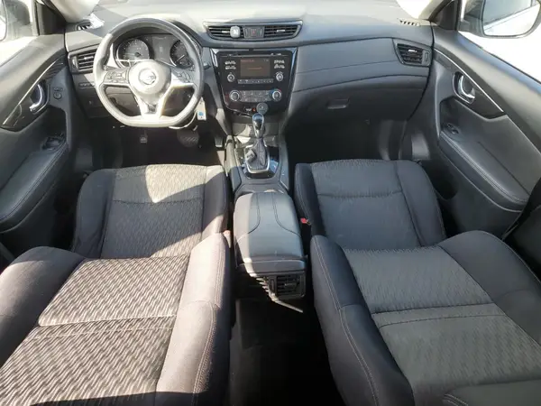JN8AT2MT8HW149524 2017 NISSAN ROGUE - Image 8