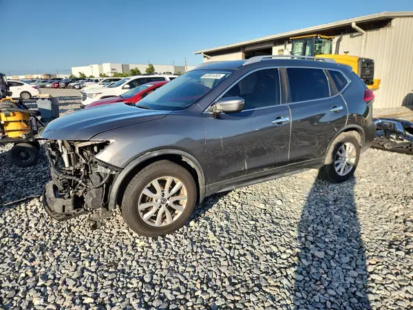 JN8AT2MT8HW151290 2017 NISSAN ROGUE - Image 1