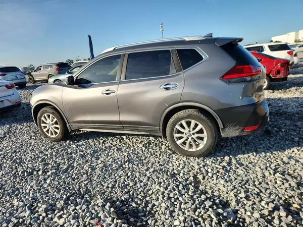 JN8AT2MT8HW151290 2017 NISSAN ROGUE - Image 2