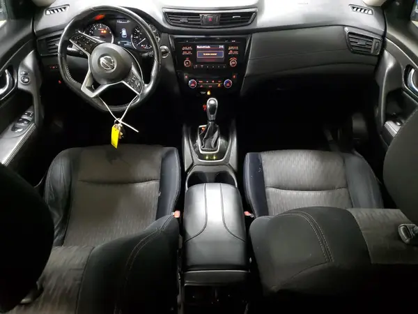 JN8AT2MT8HW152732 2017 NISSAN ROGUE - Image 8