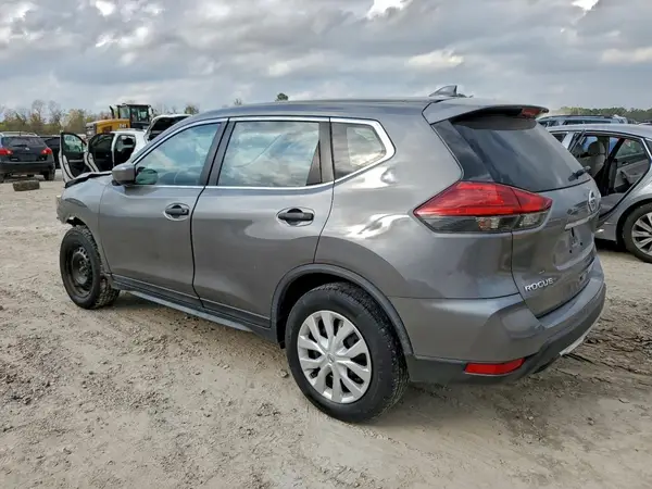 JN8AT2MT8HW380665 2017 NISSAN ROGUE - Image 2