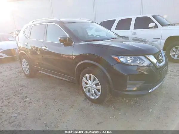JN8AT2MT8HW381203 2017 NISSAN ROGUE - Image 1