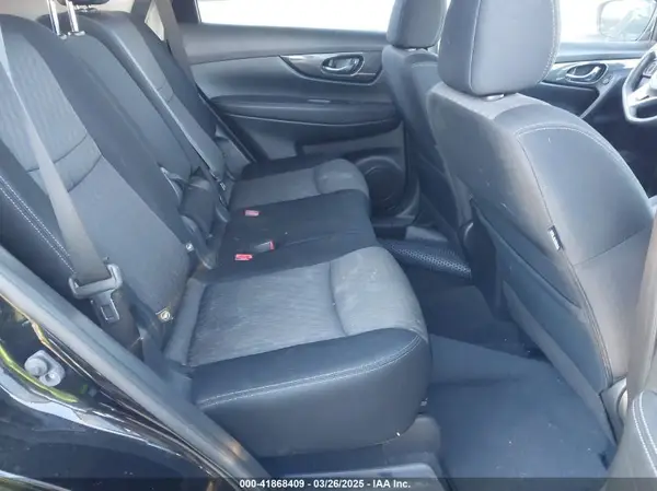 JN8AT2MT8HW381203 2017 NISSAN ROGUE - Image 8