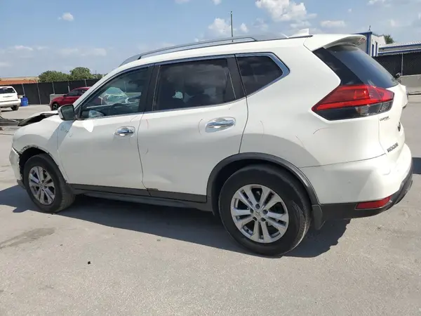 JN8AT2MT8HW382657 2017 NISSAN ROGUE - Image 2