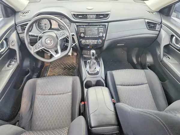 JN8AT2MT8HW383601 2017 NISSAN ROGUE - Image 8