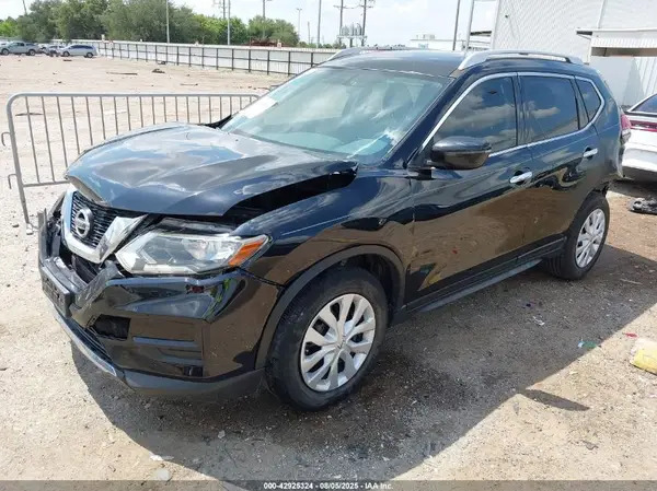 JN8AT2MT8HW385252 2017 NISSAN ROGUE - Image 2