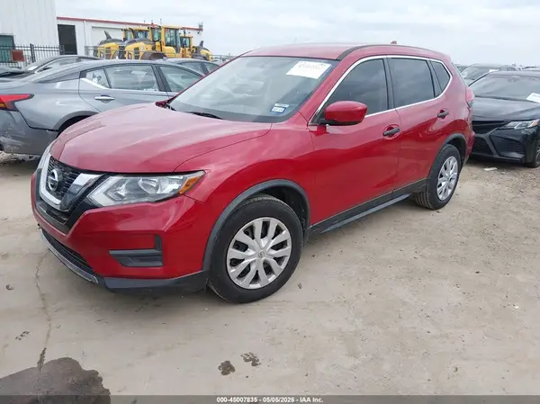 JN8AT2MT8HW387700 2017 NISSAN ROGUE - Image 2
