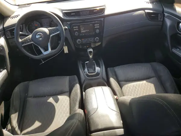 JN8AT2MT8HW388085 2017 NISSAN ROGUE - Image 8