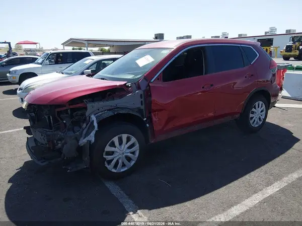 JN8AT2MT8HW391780 2017 NISSAN ROGUE - Image 2