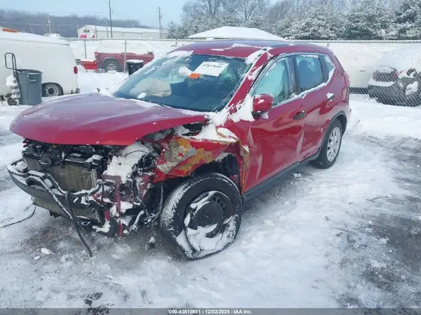 JN8AT2MT8HW394081 2017 NISSAN ROGUE - Image 2