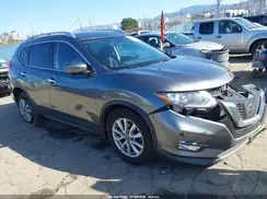 JN8AT2MT8HW395294 2017 NISSAN ROGUE