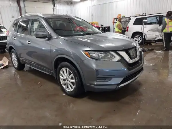 JN8AT2MT8HW398308 2017 NISSAN ROGUE - Image 1
