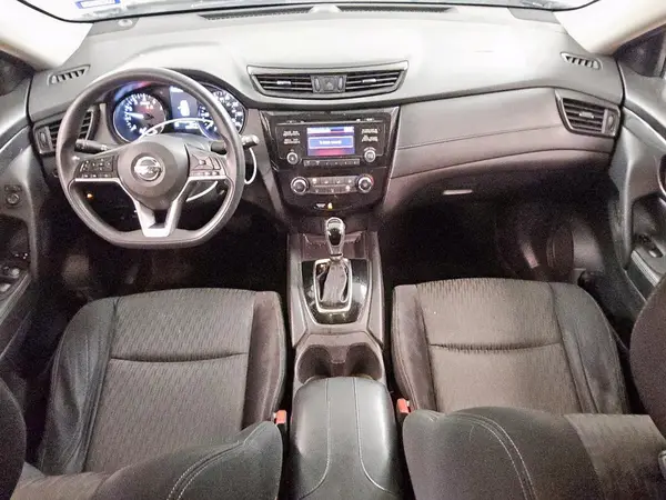 JN8AT2MT8HW402776 2017 NISSAN ROGUE - Image 8