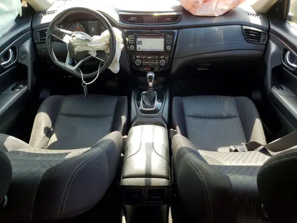 JN8AT2MT8HW404821 2017 NISSAN ROGUE - Image 8