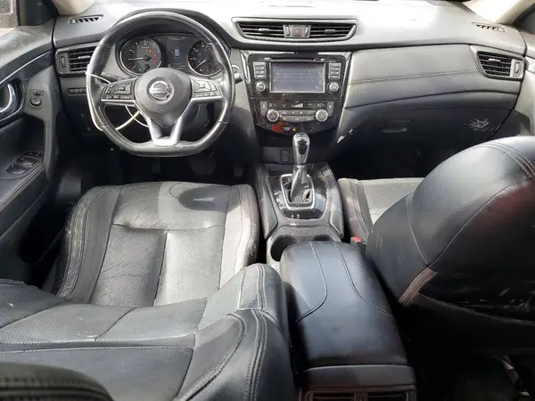 JN8AT2MT8HW405175 2017 NISSAN ROGUE - Image 8