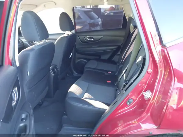 JN8AT2MT8HW406617 2017 NISSAN ROGUE - Image 8