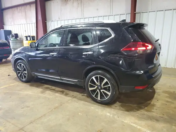 JN8AT2MT8JW450154 2018 NISSAN ROGUE - Image 2