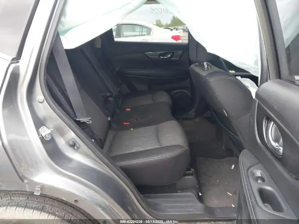 JN8AT2MT8JW450168 2018 NISSAN ROGUE - Image 8