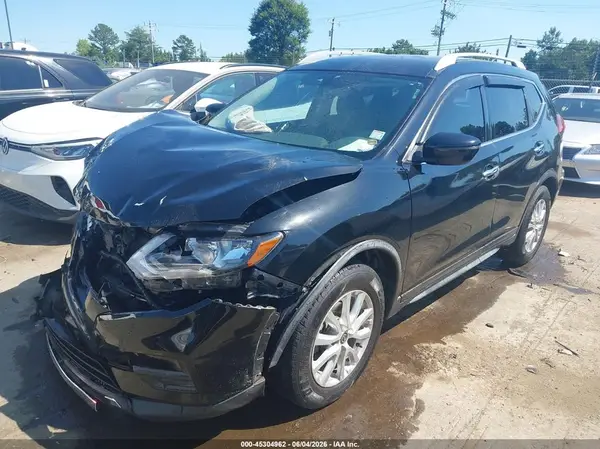 JN8AT2MT8JW450249 2018 NISSAN ROGUE - Image 2
