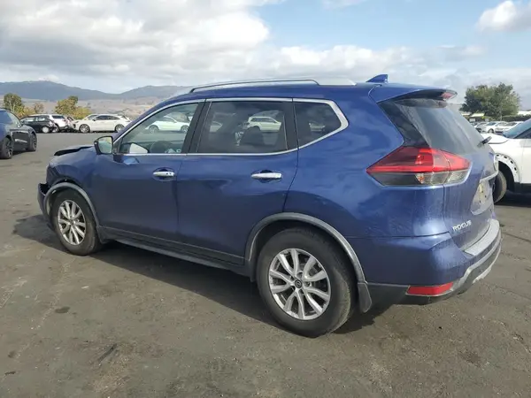 JN8AT2MT8JW452728 2018 NISSAN ROGUE - Image 2