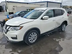 JN8AT2MT8JW453409 2018 NISSAN ROGUE