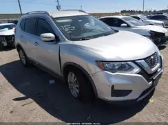 JN8AT2MT8JW454429 2018 NISSAN ROGUE
