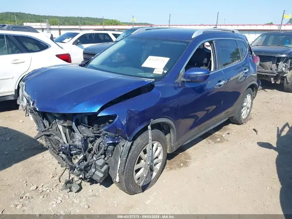 JN8AT2MT8JW454687 2018 NISSAN ROGUE - Image 2