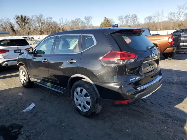 JN8AT2MT8JW456326 2018 NISSAN ROGUE - Image 2