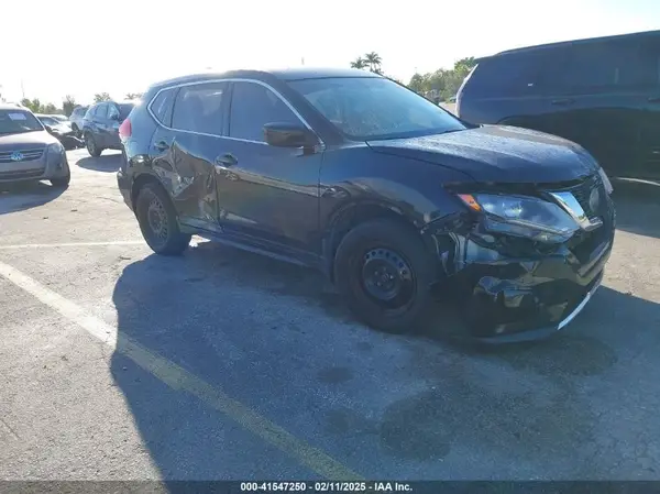 JN8AT2MT8JW456844 2018 NISSAN ROGUE - Image 1