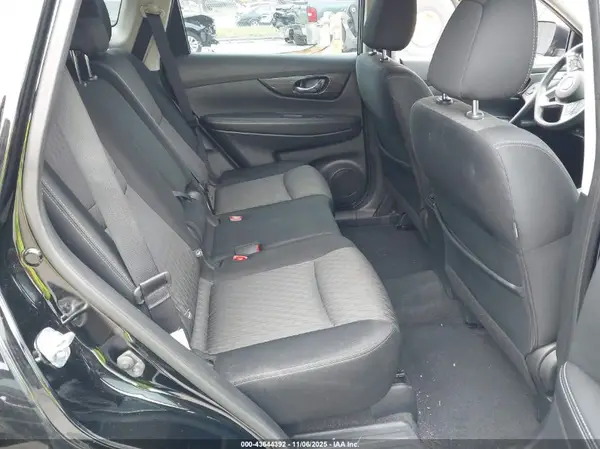 JN8AT2MT8JW458481 2018 NISSAN ROGUE - Image 8