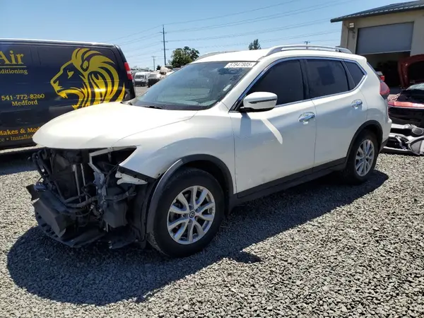 JN8AT2MT8JW459601 2018 NISSAN ROGUE - Image 1