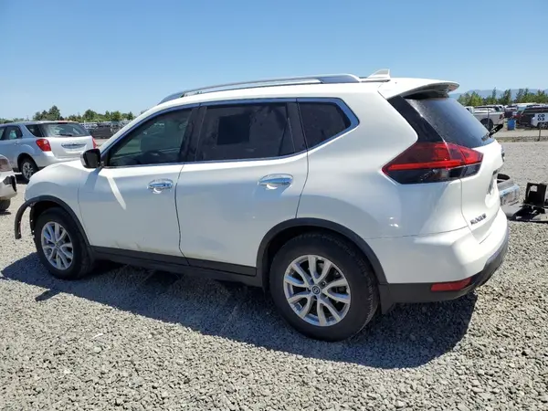 JN8AT2MT8JW459601 2018 NISSAN ROGUE - Image 2