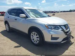 JN8AT2MT8JW461610 2018 NISSAN ROGUE